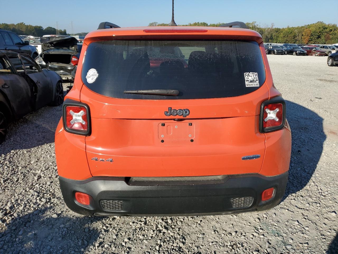 2016 Jeep Renegade VIN ZACCJBBT6GPD75828 Copart auction photo, partial repair damage thumbnail 6