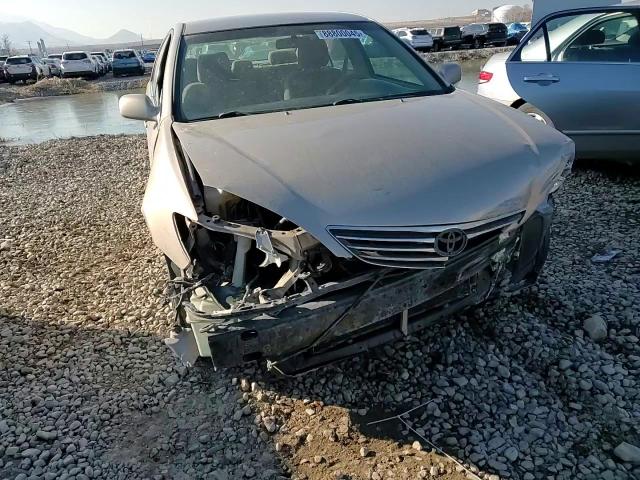 2005 Toyota Camry VIN 4T1BE32K65U032845 Copart auction photo, front end / rear end damage thumbnail 11