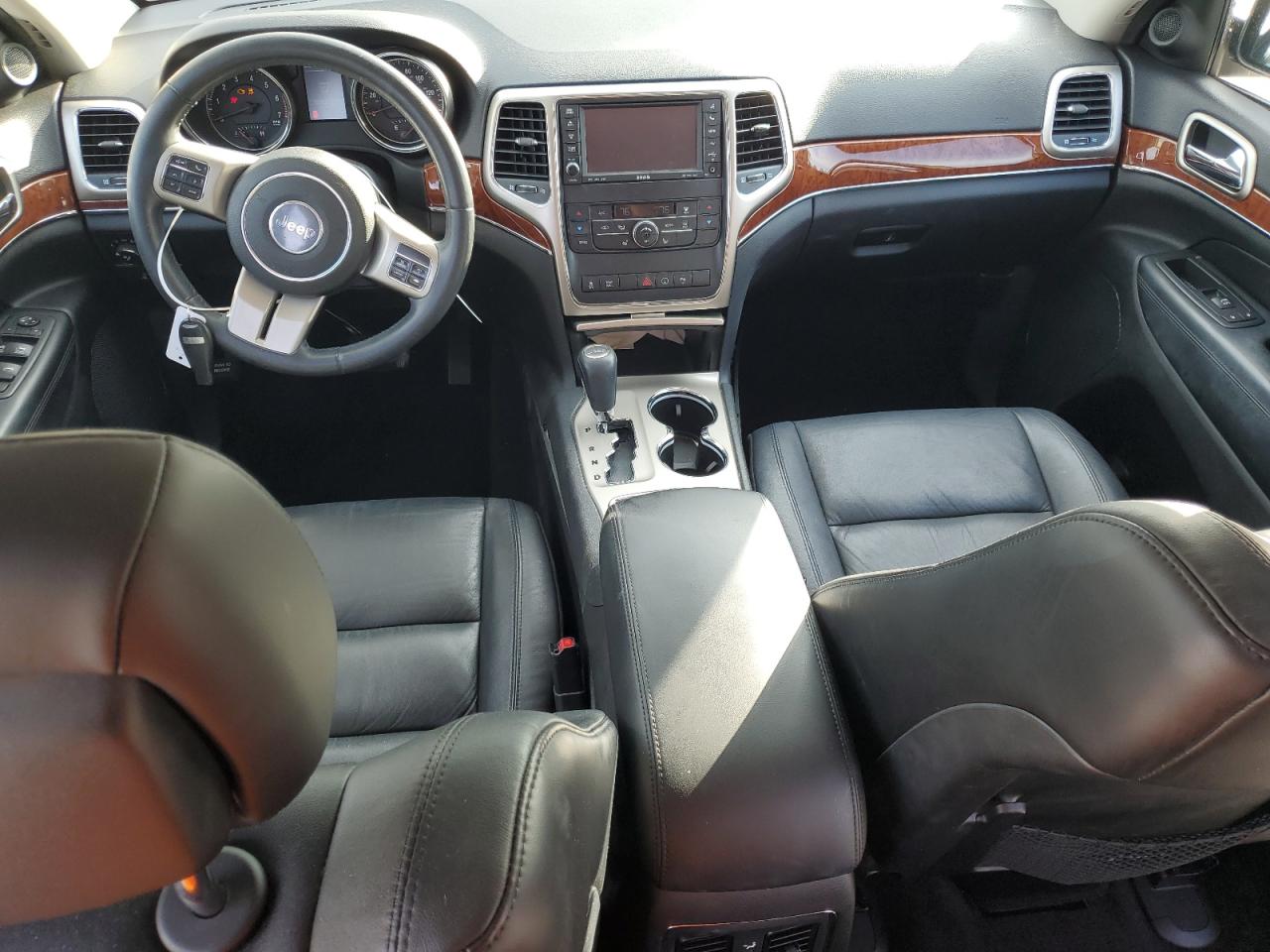 2013 Jeep Grand Cherokee VIN 1C4RJFBT0DC587836 Copart auction photo, front end / side damage thumbnail 8