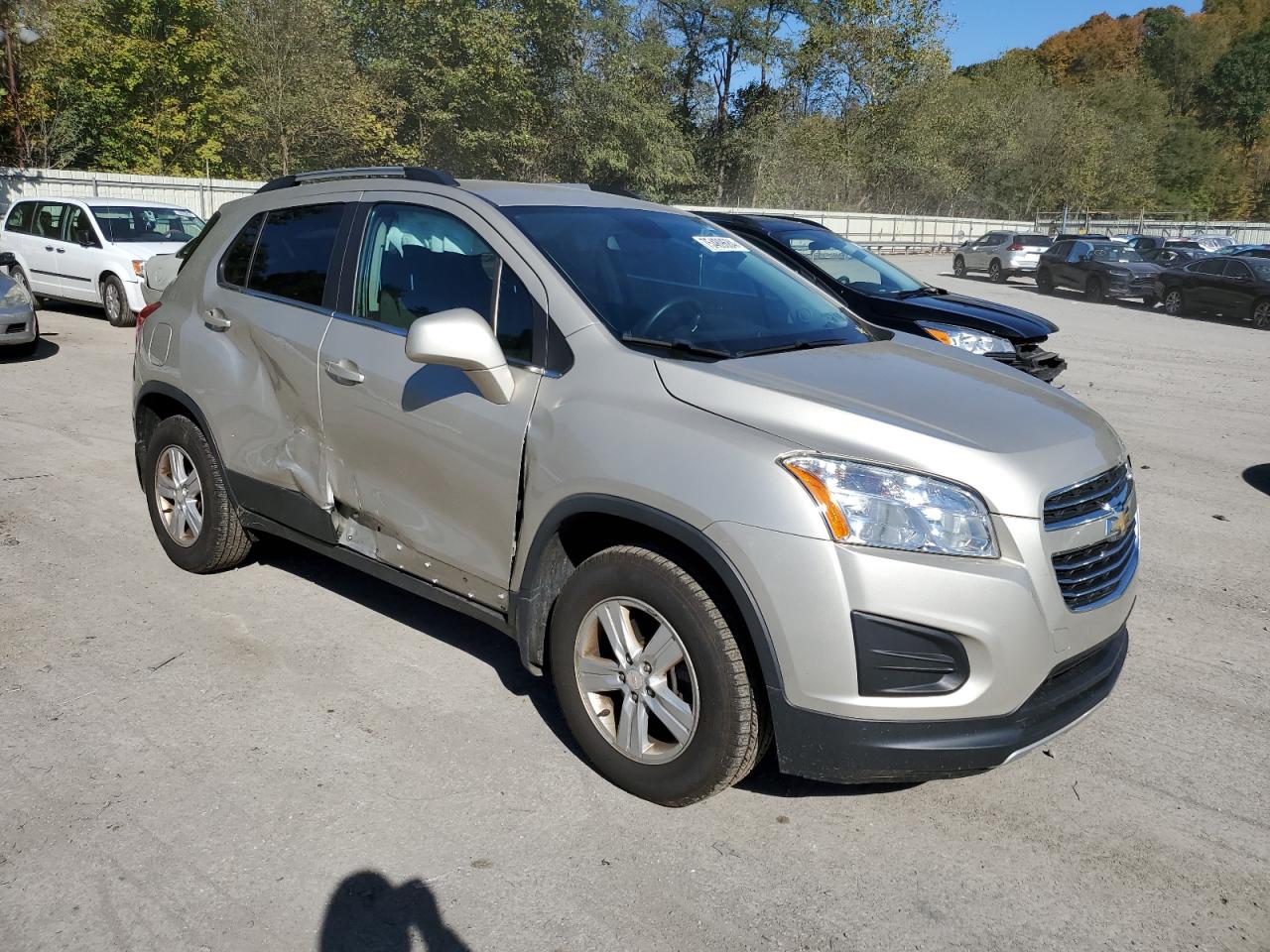 2016 Chevrolet Trax VIN 3GNCJPSB5GL245639 Copart auction photo, side damage thumbnail 4