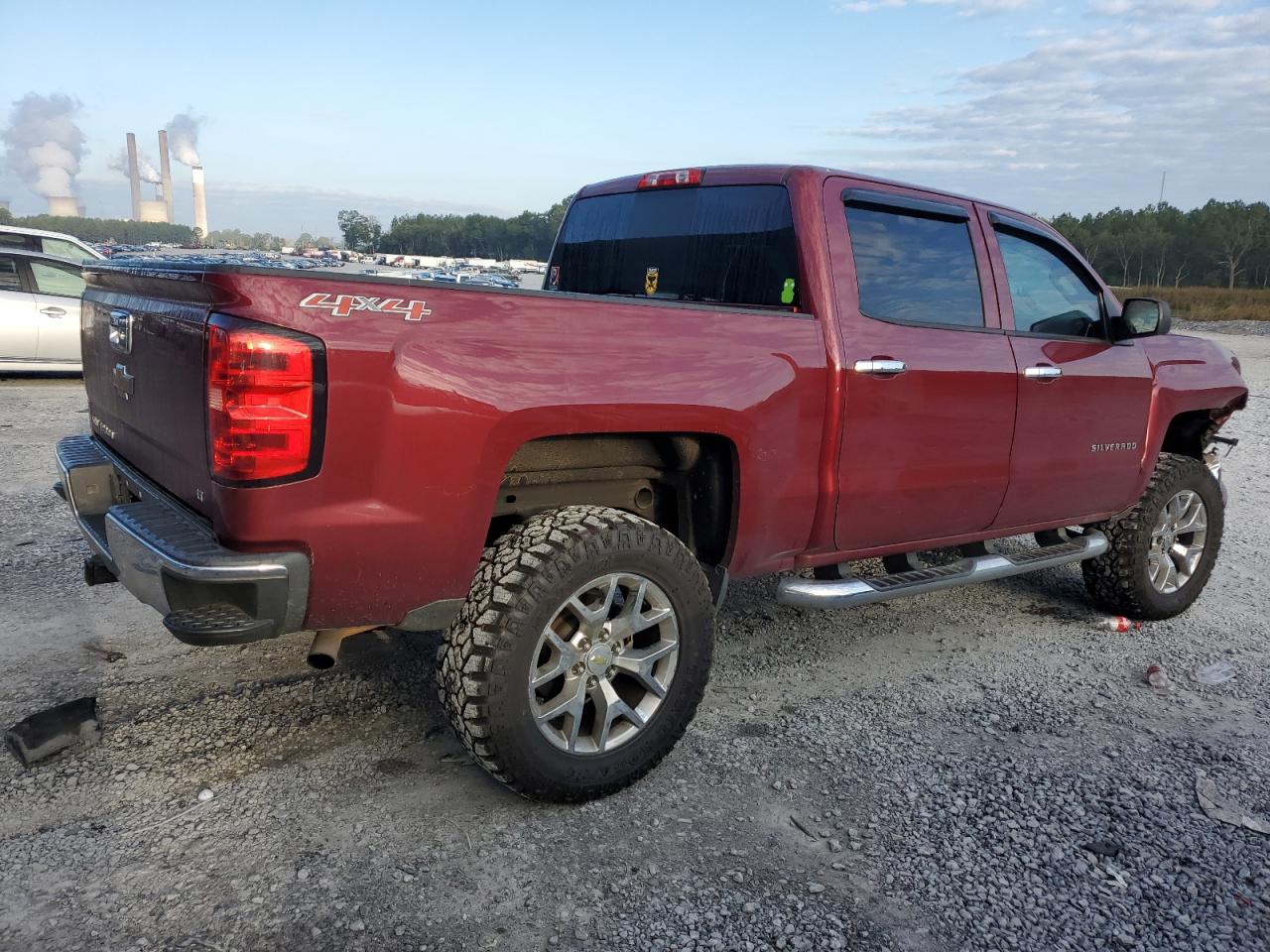 2014 Chevrolet Silverado VIN 3GCUKREC1EG223220 Copart auction photo, front end / minor dent/scratches damage thumbnail 3