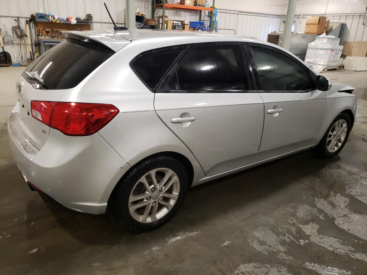 2012 KIA Forte VIN KNAFU5A21C5617844 Copart auction photo, front end / rear end damage thumbnail 3
