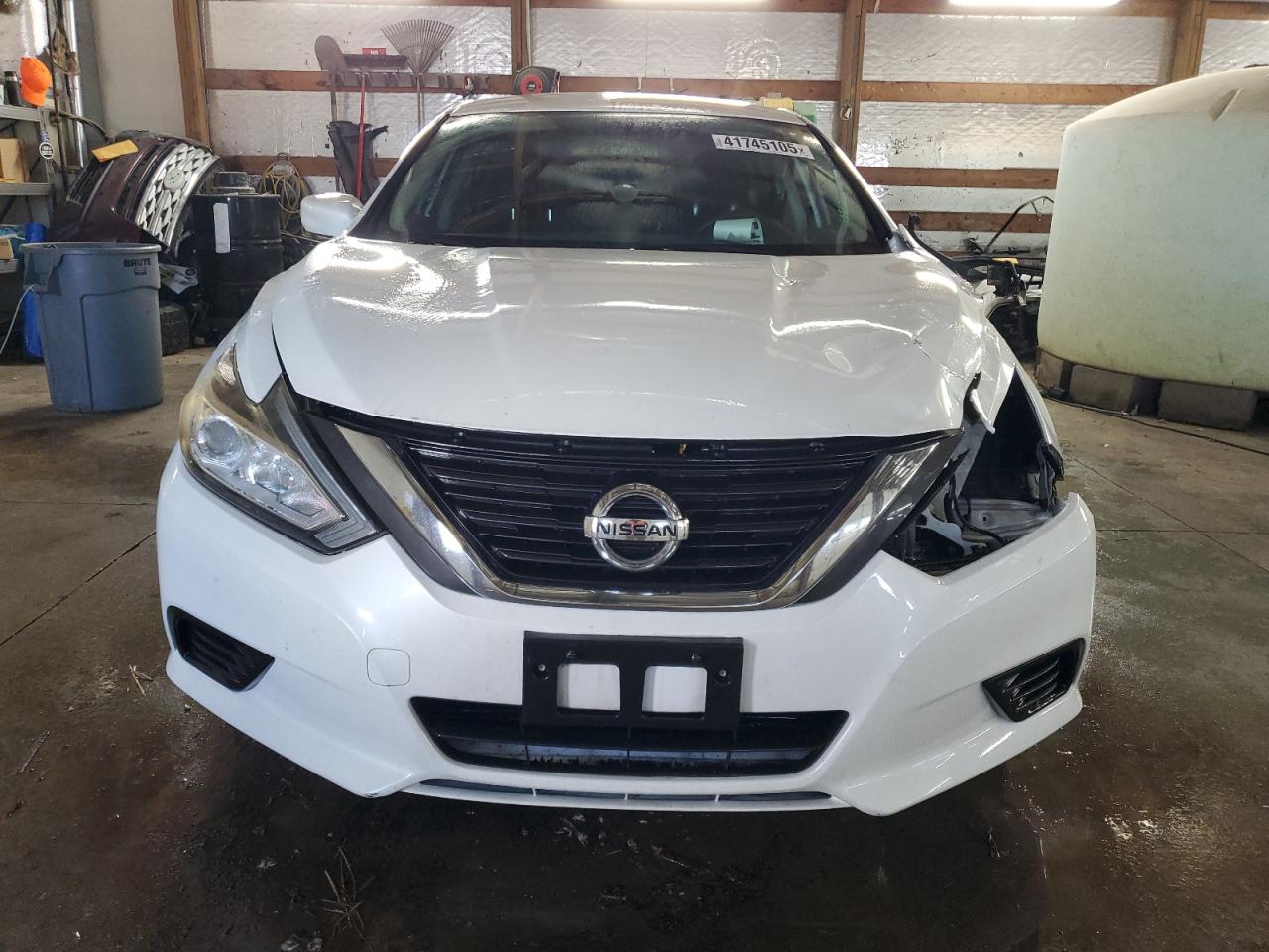 2017 Nissan Altima VIN 1N4AL3AP9HC146258 Copart auction photo, front end damage thumbnail 5