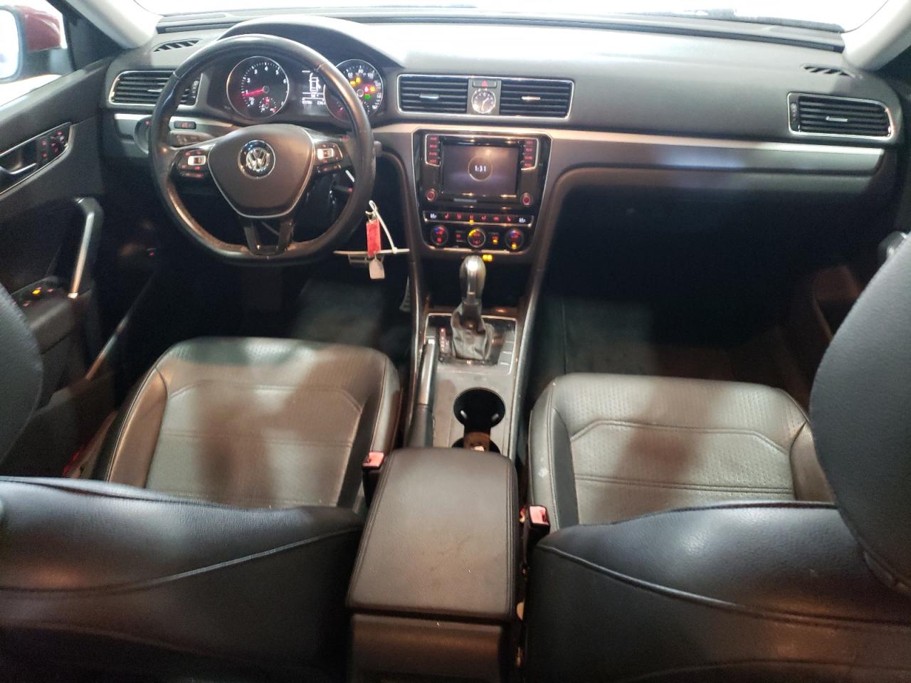 2017 Volkswagen Passat VIN 1VWDT7A32HC047015 Copart auction photo, front end damage thumbnail 8