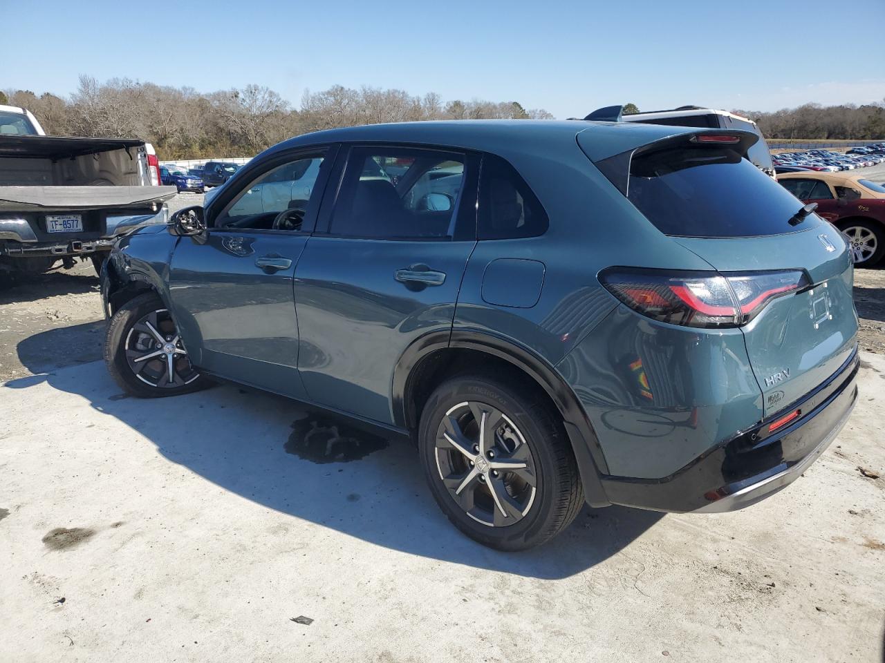 2024 Honda HR-V VIN 3CZRZ1H77RM720341 Copart auction photo, front end damage thumbnail 2