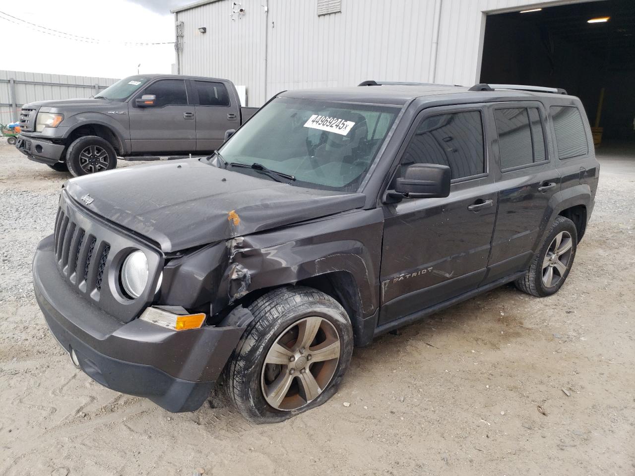 2016 Jeep Liberty (Patriot) VIN 1C4NJPFA8GD547628