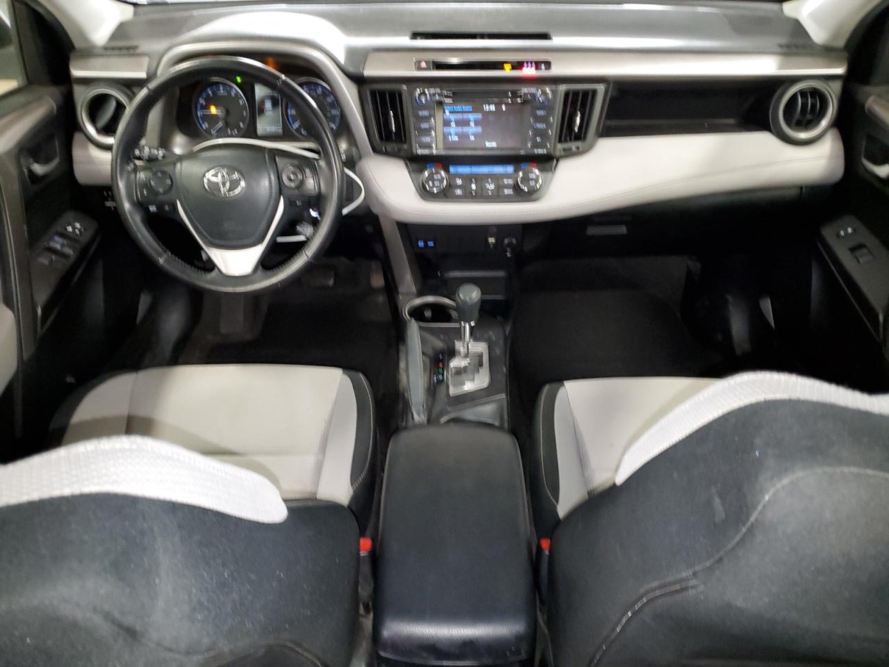 2017 Toyota RAV 4 VIN JTMRFREV2HD205905 Copart auction photo, front end damage thumbnail 8