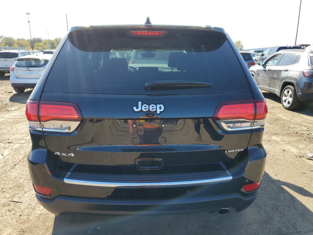 2020 Jeep Grand Cherokee VIN 1C4RJFBGXLC298867 Copart auction photo, front end damage thumbnail 6