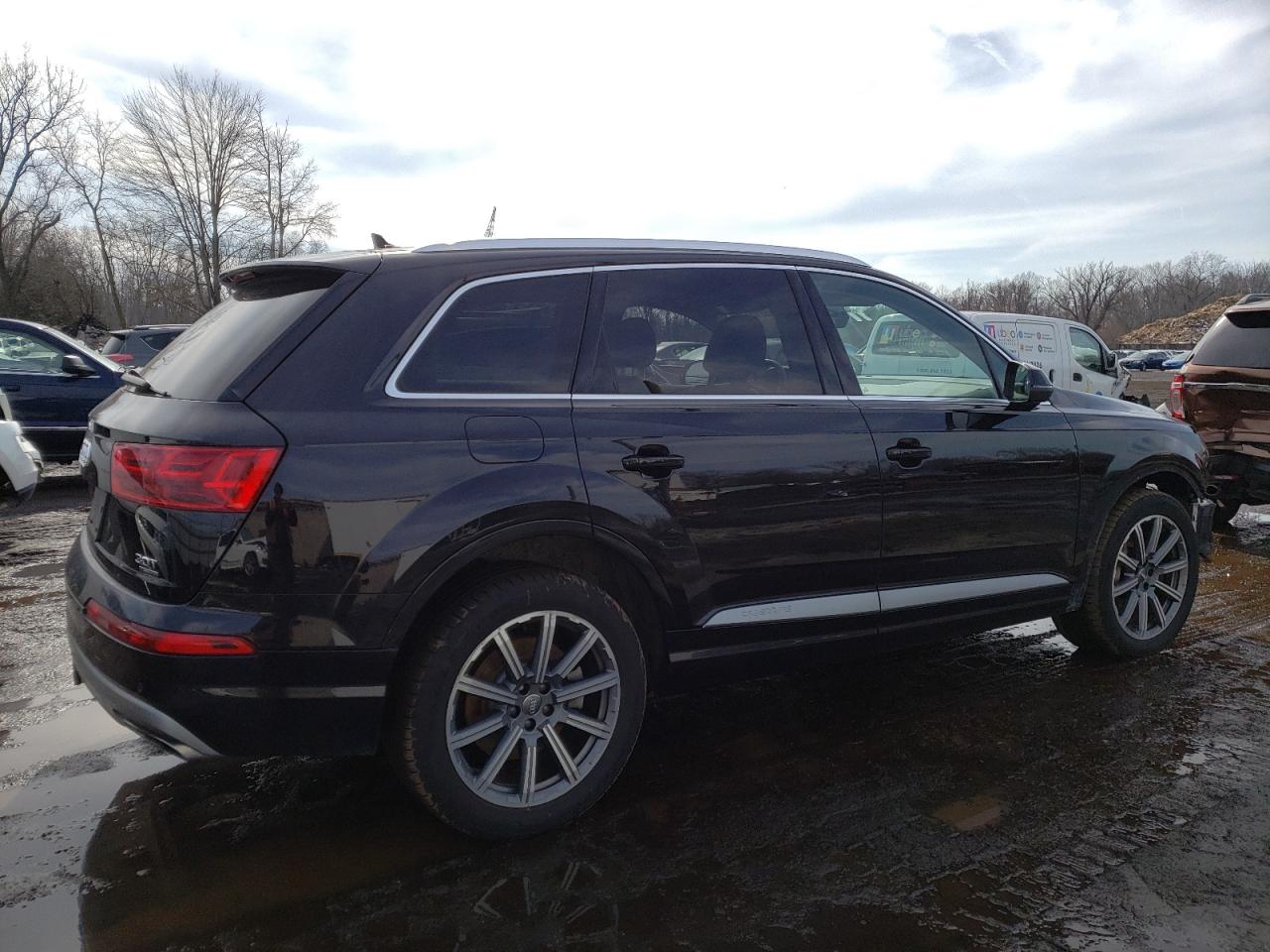 2018 Audi Q7 VIN WA1LAAF74JD031910 Copart auction photo, front end / minor dent/scratches damage thumbnail 3
