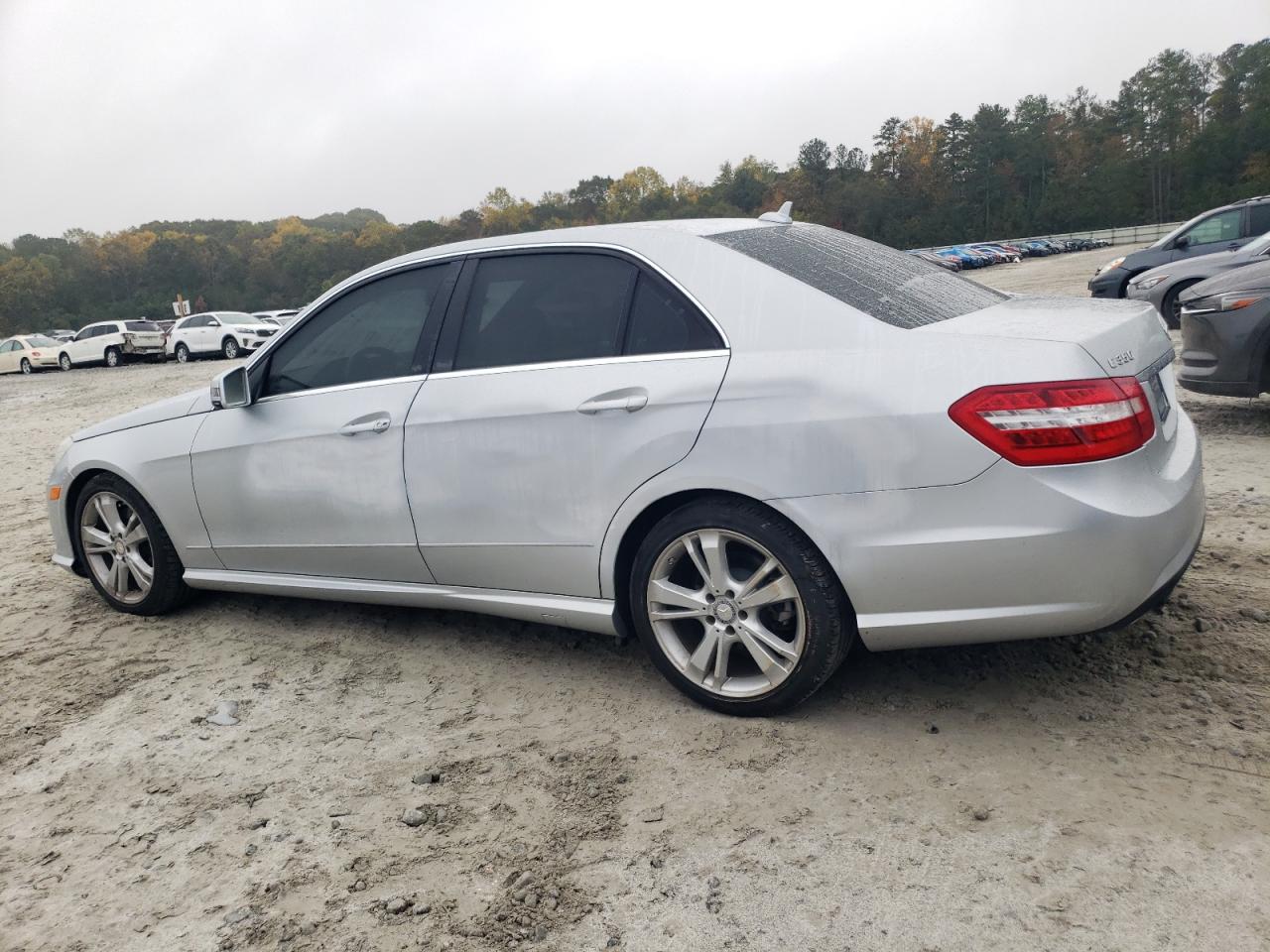 2013 Mercedes-Benz E-klasse VIN WDDHF5KB5DA770763 Copart auction photo, minor dent/scratches damage thumbnail 2