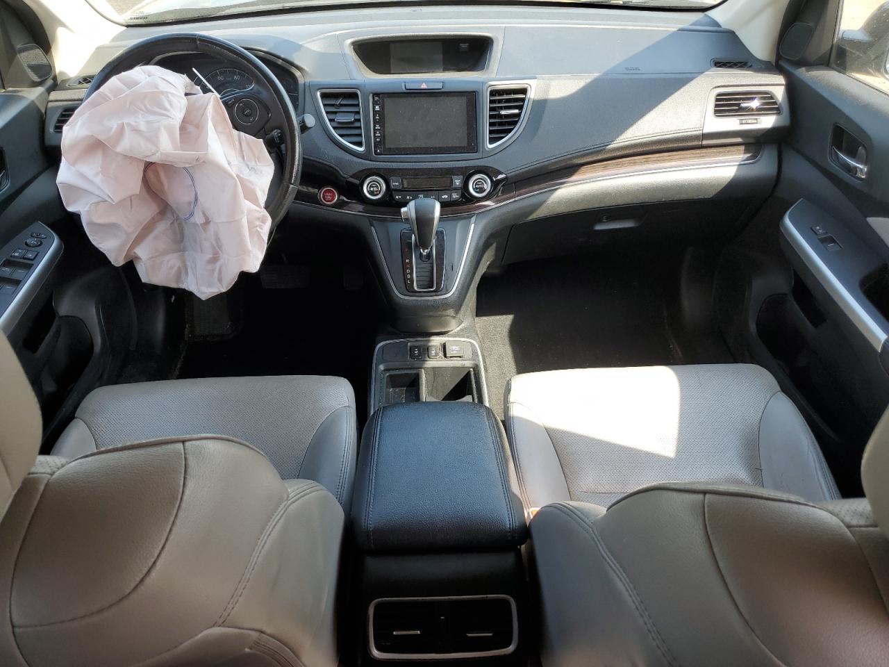 2016 Honda CR-V VIN 2HKRM3H75GH555439 Copart auction photo, front end damage thumbnail 8