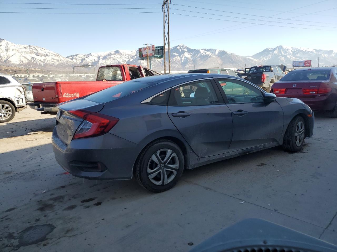 2016 Honda Civic VIN 19XFC2E56GE005639 Copart auction photo, side damage thumbnail 3