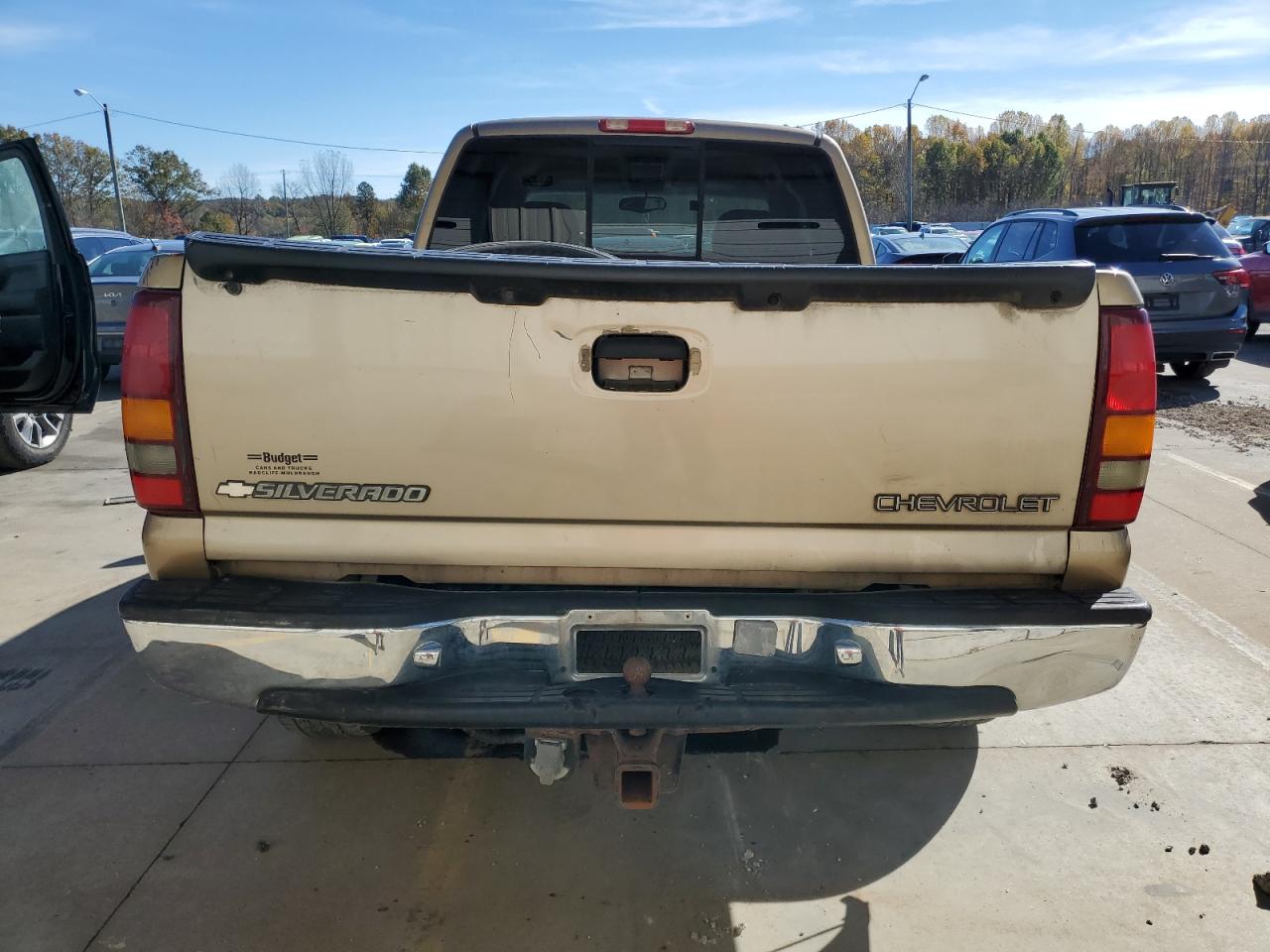 1999 Chevrolet Silverado VIN 2GCEK19T9X1258454 Copart auction photo, all over damage thumbnail 6