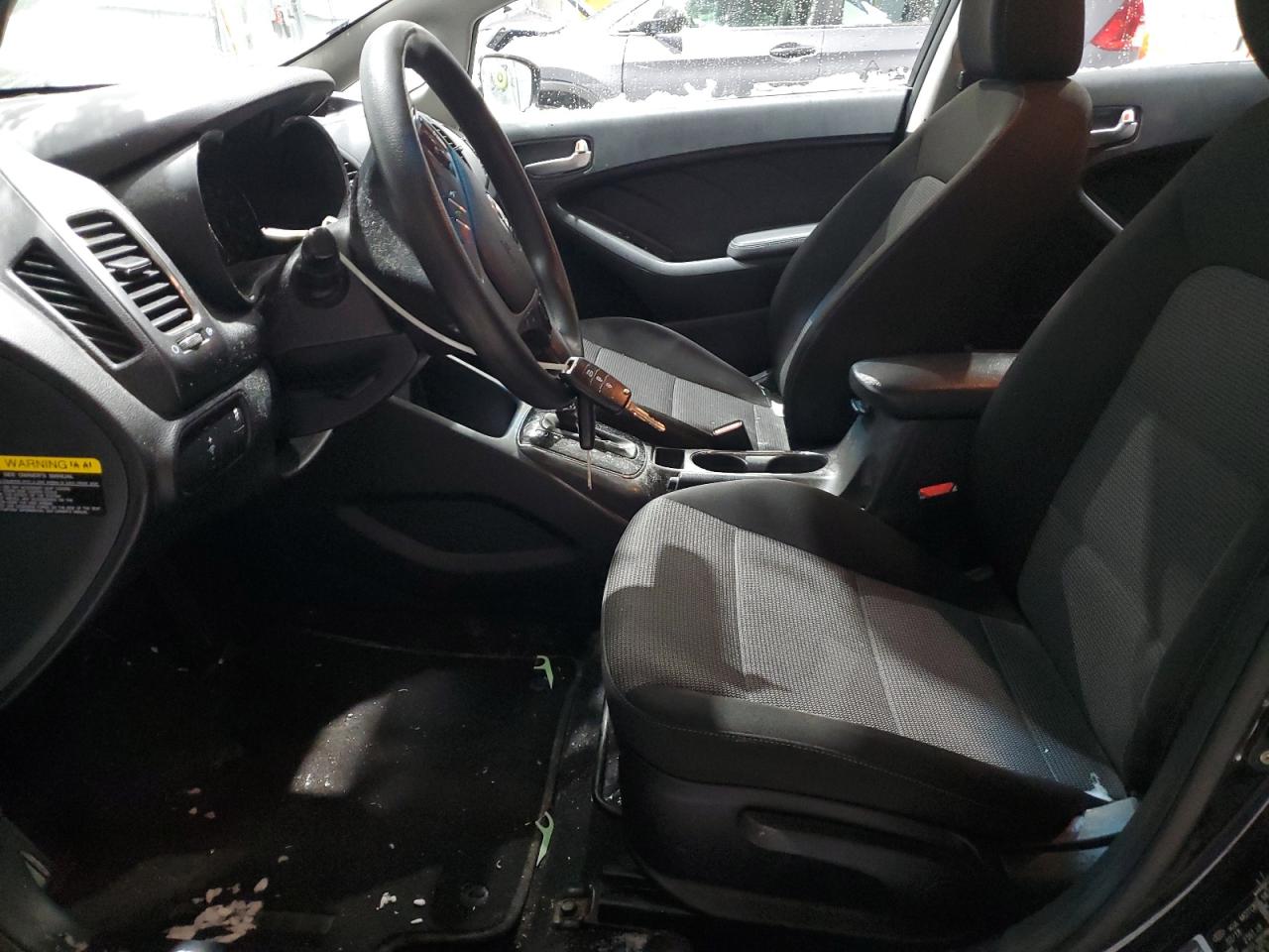 2018 KIA Forte VIN 3KPFK4A78JE246827 Copart auction photo, side / minor dent/scratches damage thumbnail 7