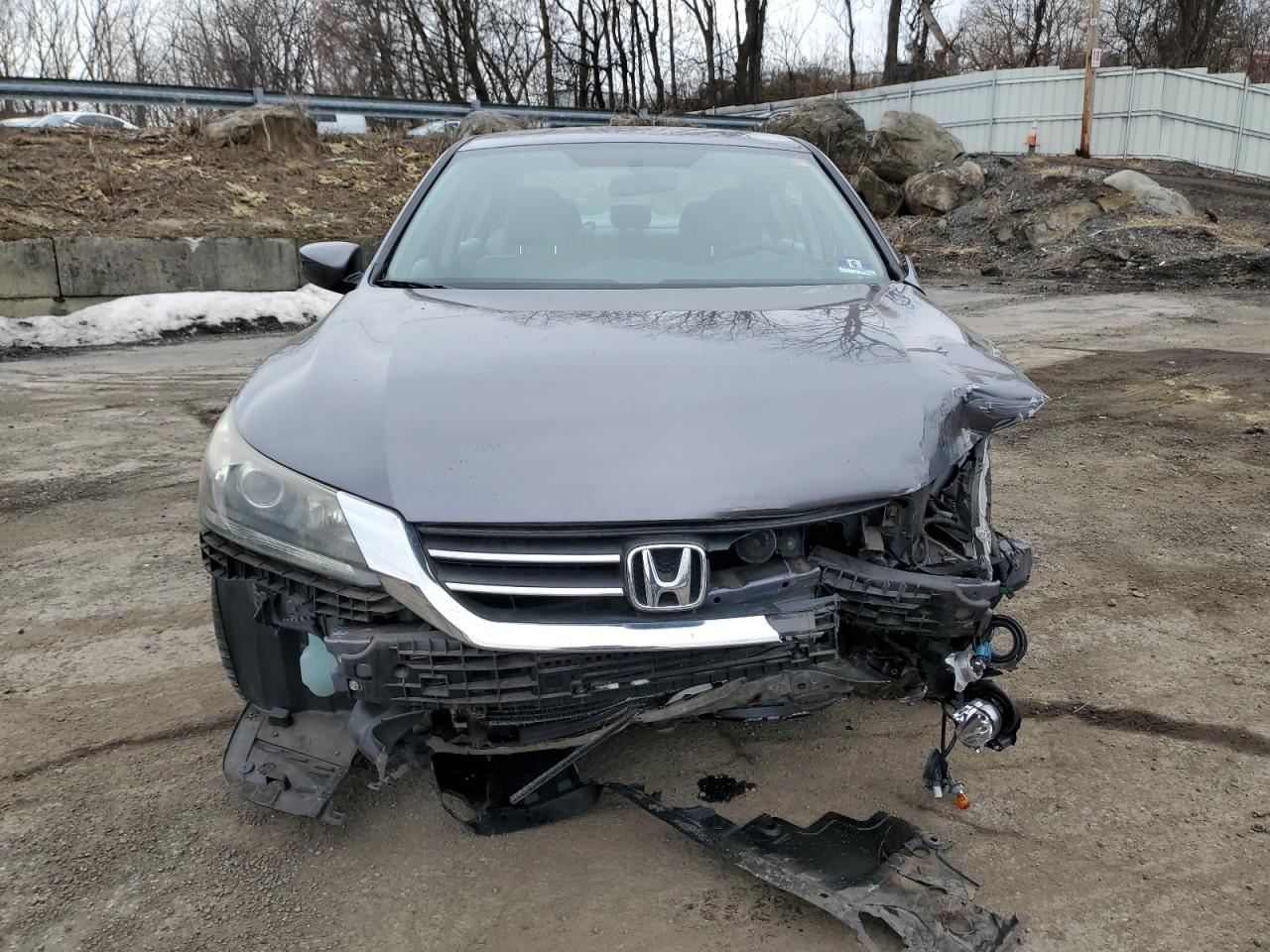 2015 Honda Accord VIN 1HGCR2F36FA240626 Copart auction photo, all over damage thumbnail 5