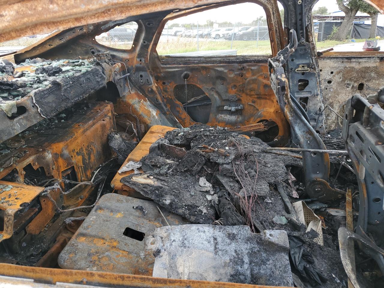 2019 Ford Fusion VIN 3FA6P0SU9KR228951 Copart auction photo, burn damage thumbnail 10