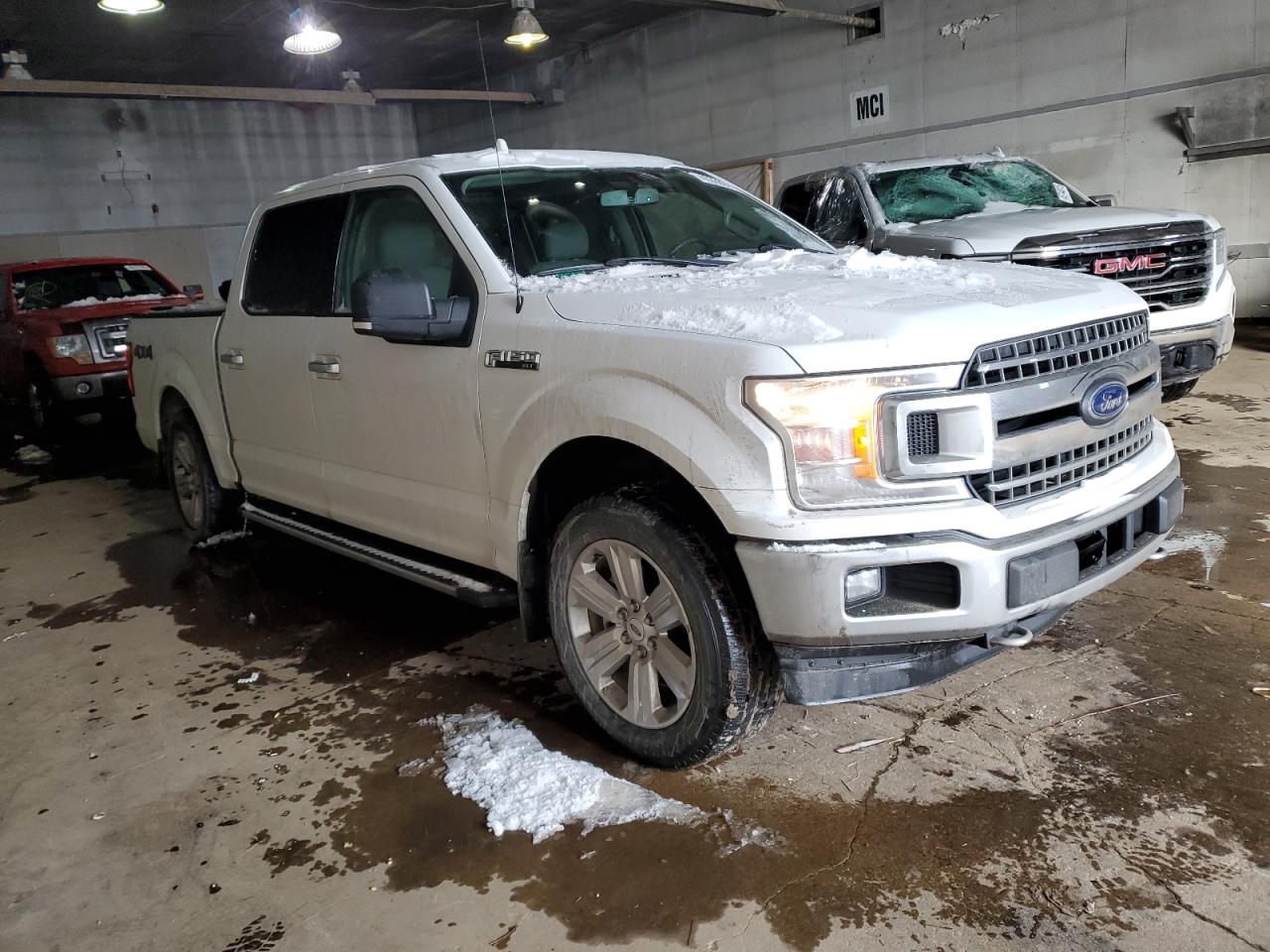 2018 Ford F-150 VIN 1FTEW1EP5JFD60136 Copart auction photo, rear end damage thumbnail 4
