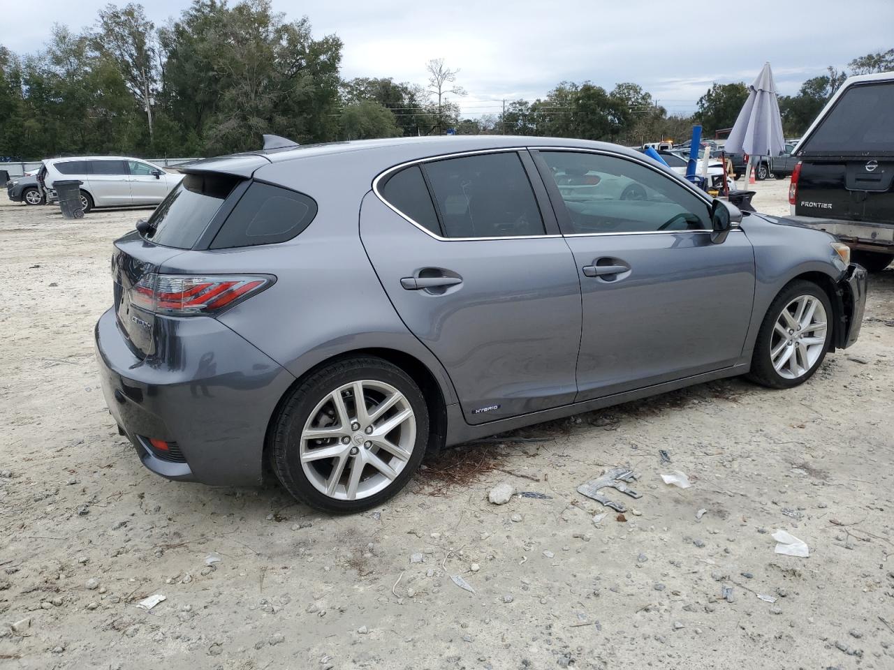 2015 Lexus CT VIN JTHKD5BH0F2219176 Copart auction photo, front end / minor dent/scratches damage thumbnail 3