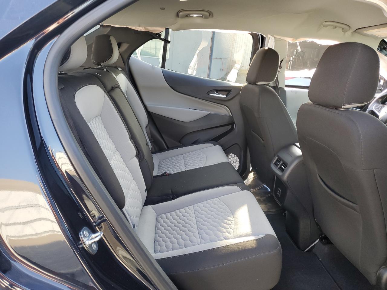 2021 Chevrolet Equinox VIN 3GNAXHEV4MS126337 Copart auction photo, all over damage thumbnail 11