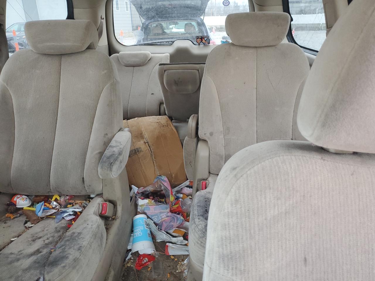 2008 KIA Sedona VIN KNDMB233386255795 Copart auction photo, front end / side damage thumbnail 10