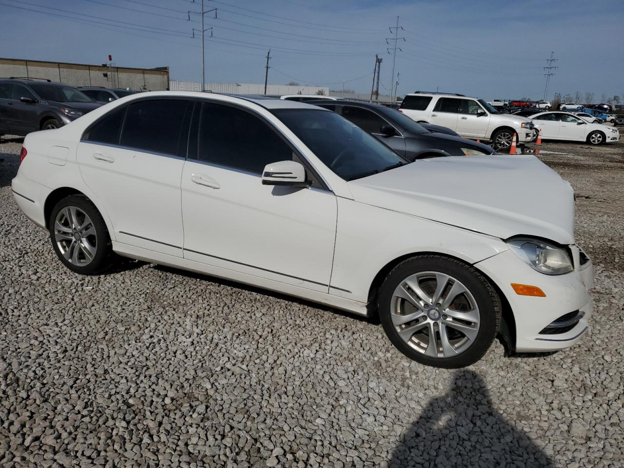 2013 Mercedes-Benz C-klasse VIN WDDGF8ABXDR264555 Copart auction photo, front end damage thumbnail 4