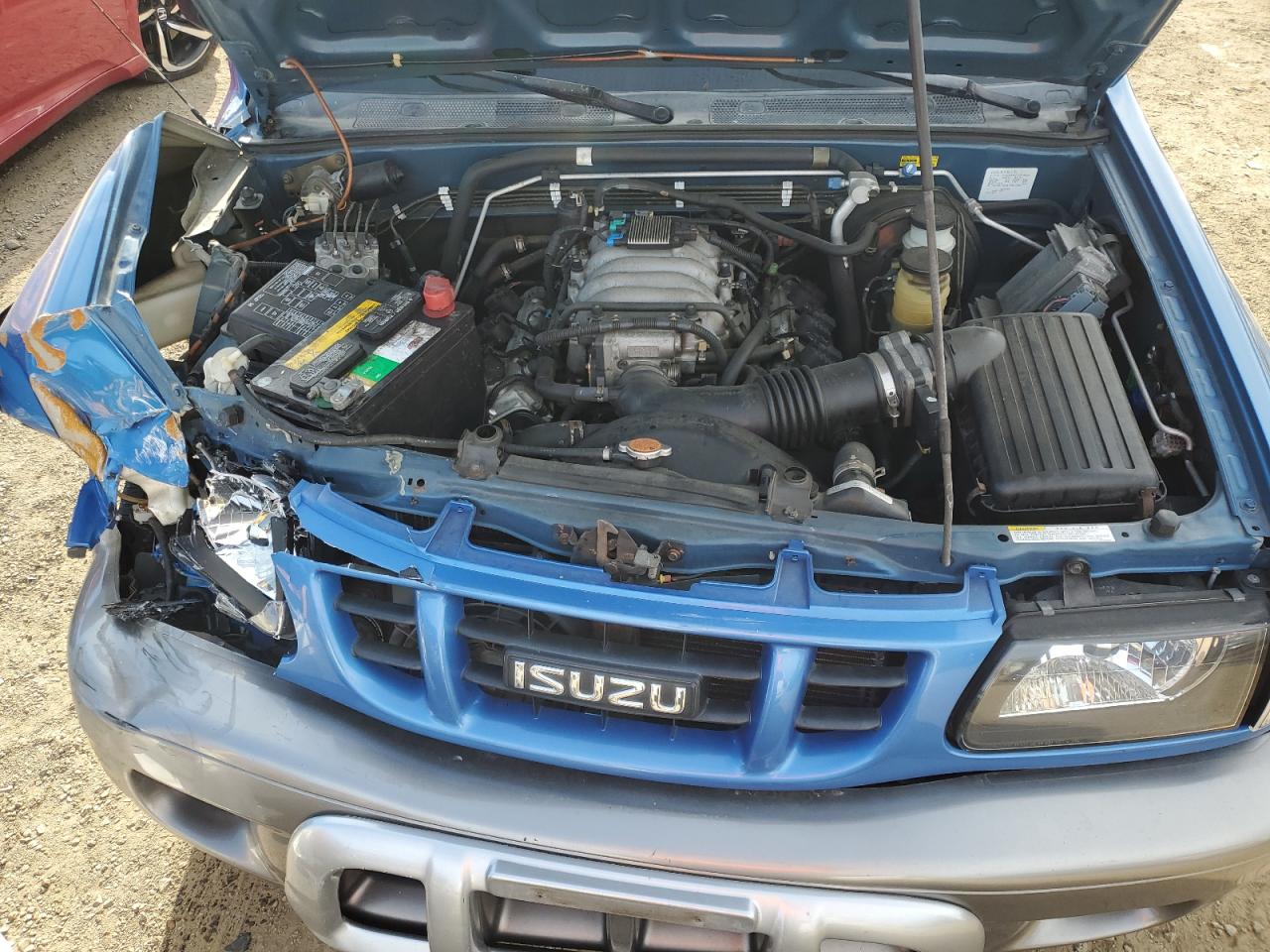 2001 Isuzu Rodeo VIN 4S2CK57WX14319029 Copart auction photo, front end damage thumbnail 14