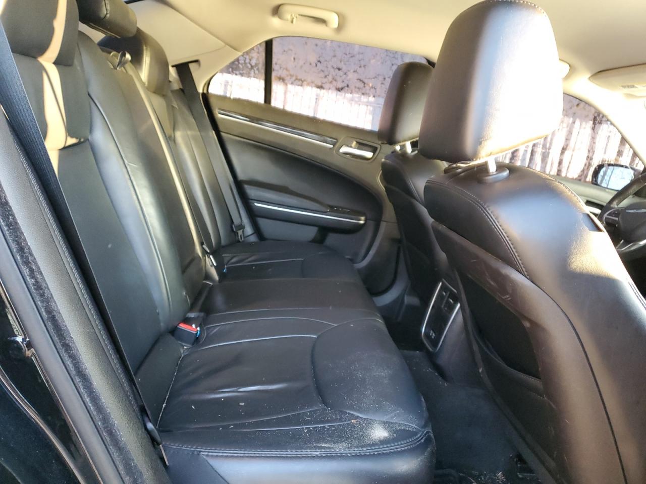 2016 Chrysler 300 VIN 2C3CCAAG9GH141231 Copart auction photo, rear end damage thumbnail 10