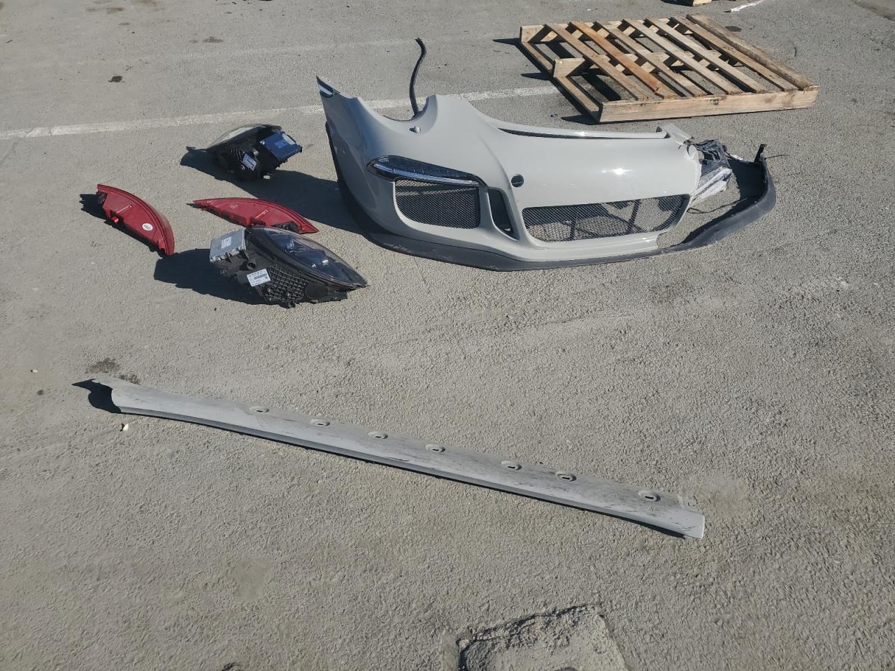 2015 Porsche 911 VIN WP0AC2A97FS189232 Copart auction photo, all over damage thumbnail 12