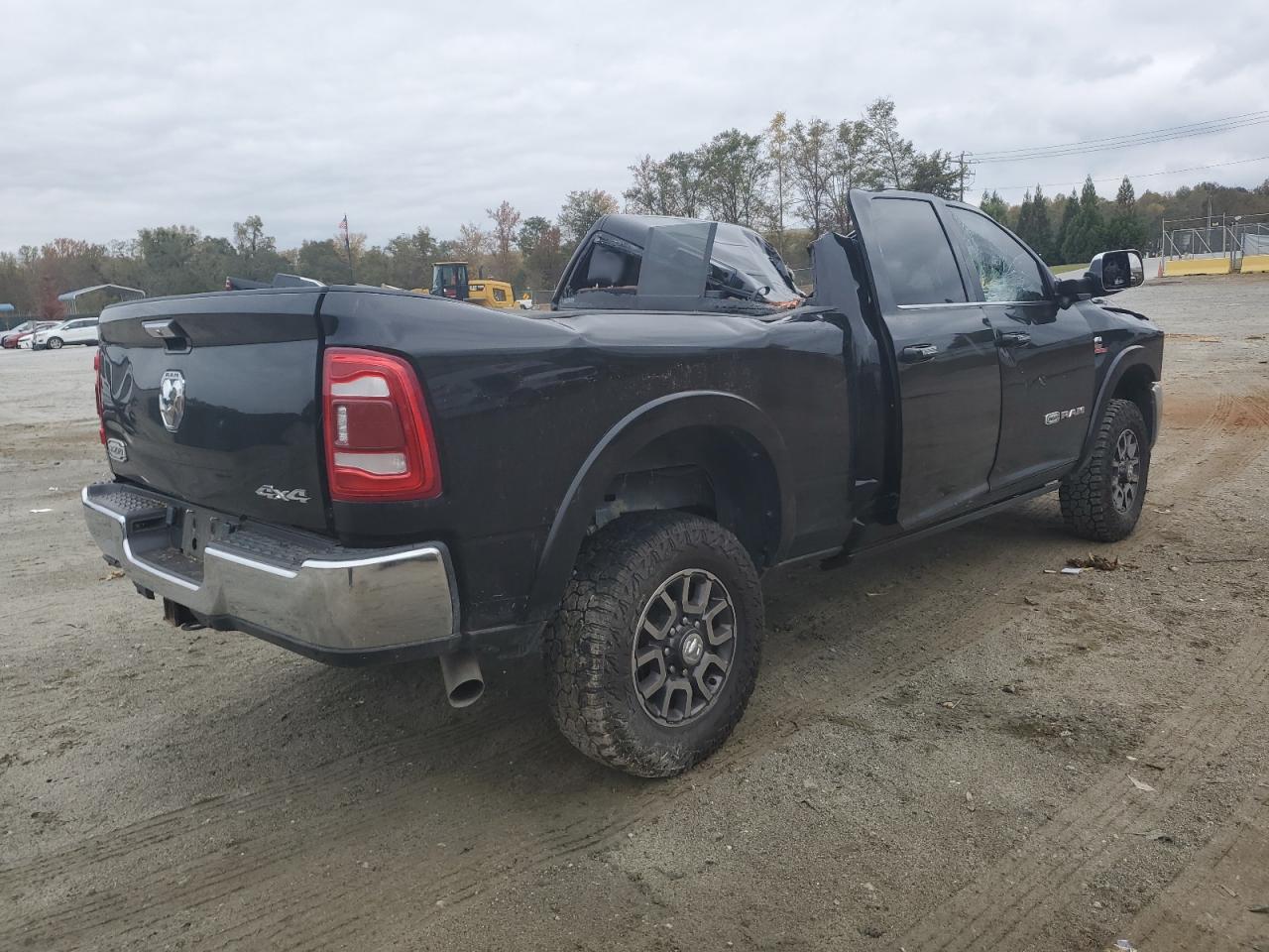 2022 RAM 2500 VIN 3C6UR5GL7NG165655 Copart auction photo, top/roof damage thumbnail 3