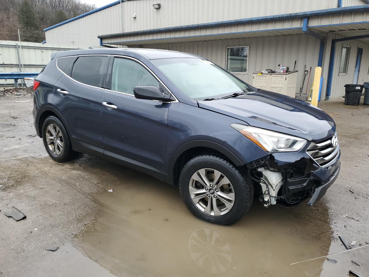 2015 Hyundai Santa Fe VIN 5XYZTDLB8FG302027 Copart auction photo, front end damage thumbnail 4
