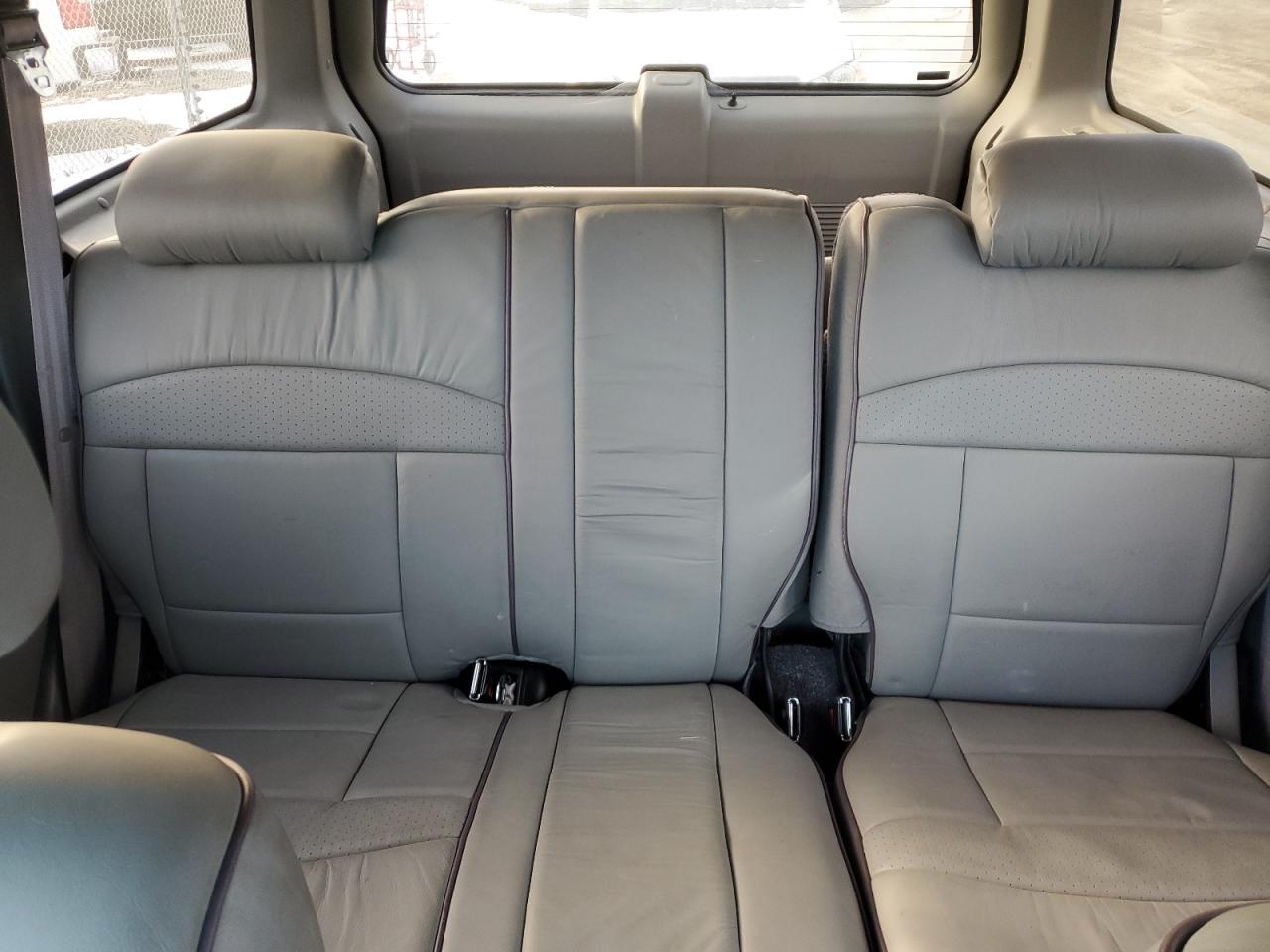 1996 Ford Explorer VIN 1FMDU35P3TZB93897 Copart auction photo, normal wear / minor dent/scratches damage thumbnail 10