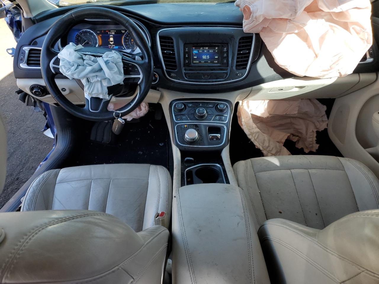 2015 Chrysler 200 VIN 1C3CCCCG2FN517430 Copart auction photo, front end / side damage thumbnail 8