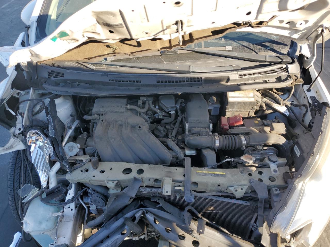 2016 Nissan Versa VIN 3N1CE2CP5GL364692 Copart auction photo, side / front end damage thumbnail 11