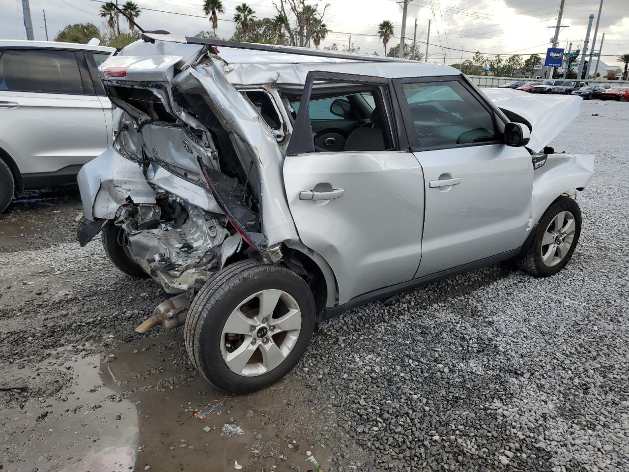 2018 KIA Soul VIN KNDJN2A23J7585800 Copart auction photo, front end / rear end damage thumbnail 3