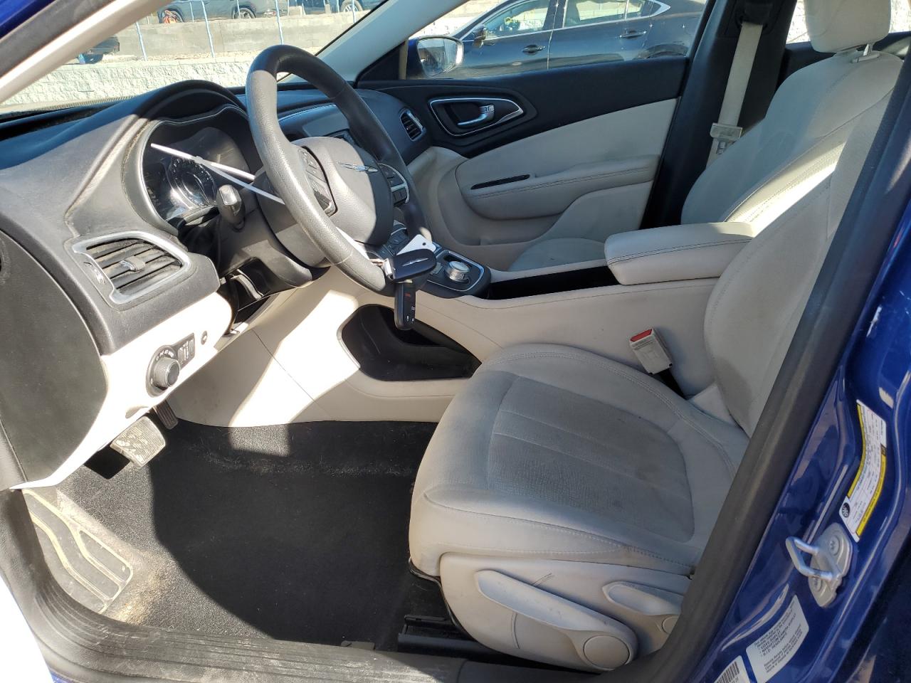 2015 Chrysler 200 VIN 1C3CCCAB7FN742904 Copart auction photo, side / front end damage thumbnail 7