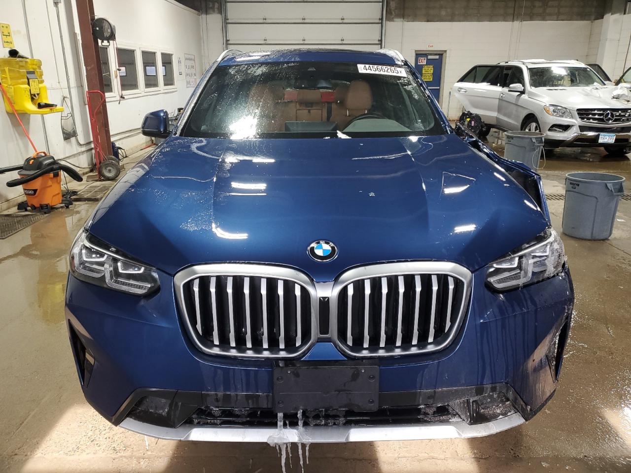 2022 BMW X3 VIN 5UX53DP09N9J89405 Copart auction photo, front end / side damage thumbnail 5