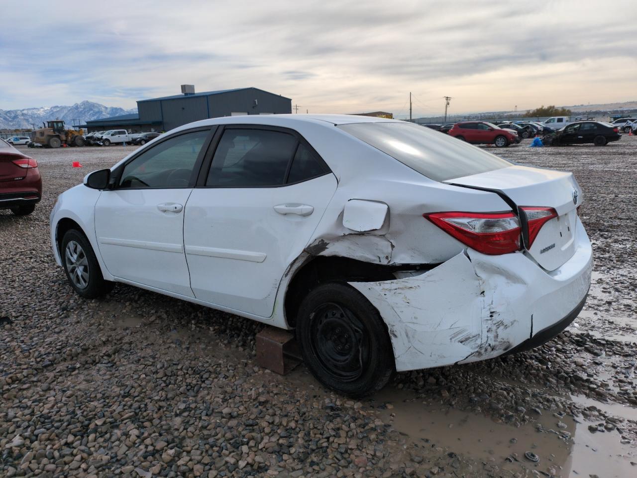 2015 Toyota Corolla VIN 5YFBURHE2FP344655 Copart auction photo, rear end damage thumbnail 2