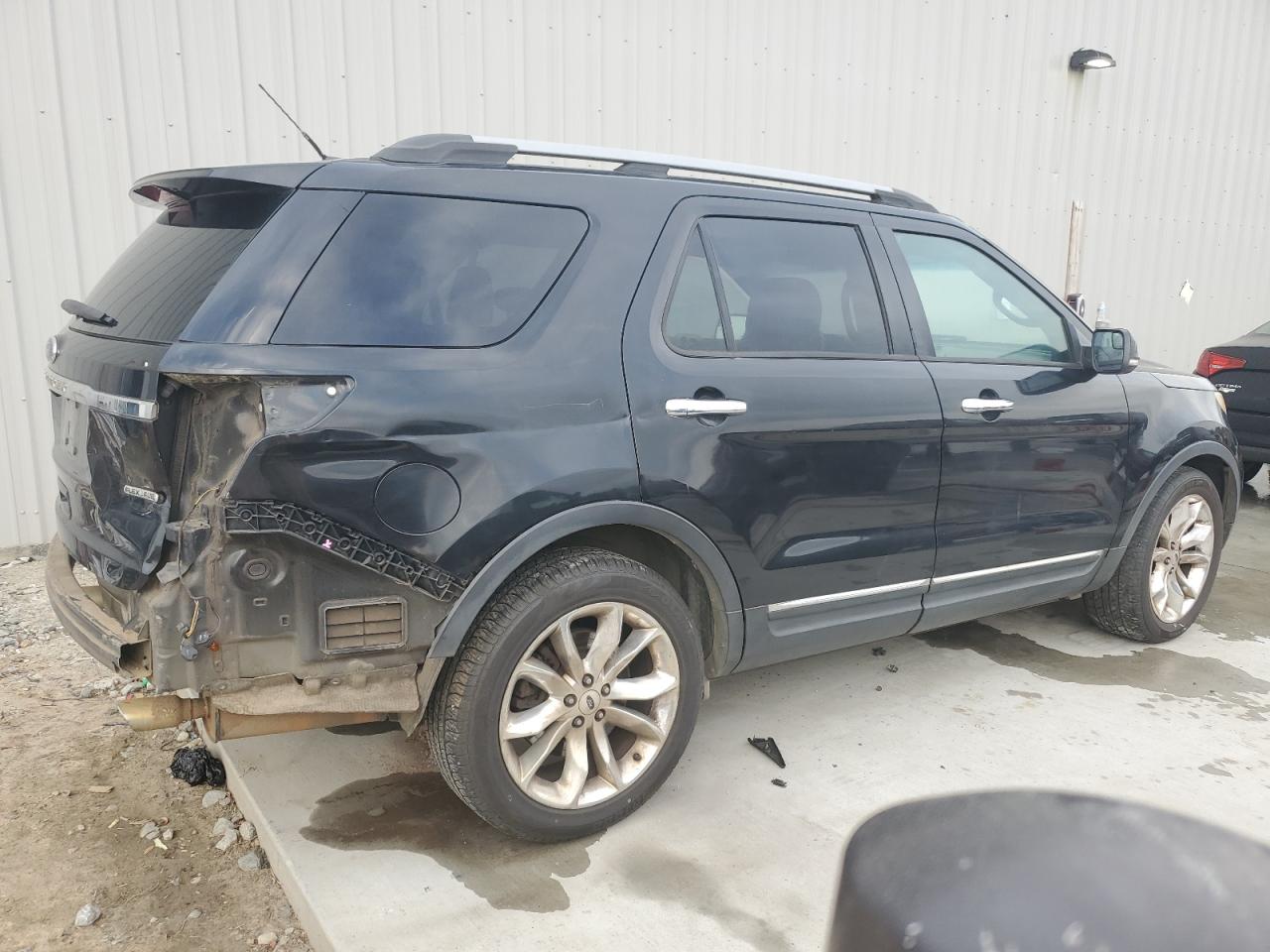 2015 Ford Explorer VIN 1FM5K7D85FGA82604 Copart auction photo, rear end damage thumbnail 3