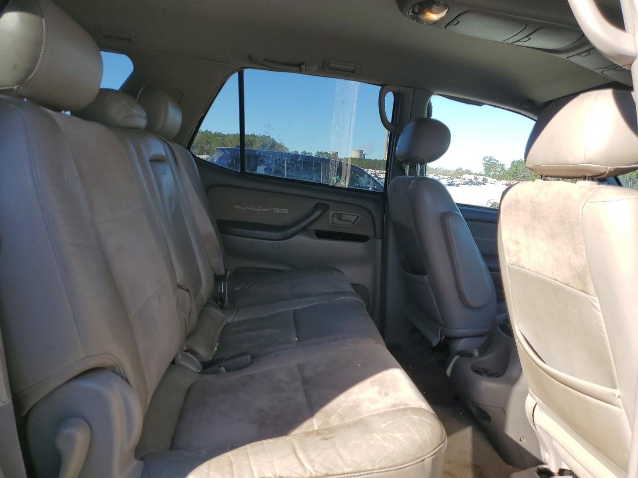 2002 Toyota Sequoia VIN 5TDZT34A72S110403 Copart auction photo, rear end / minor dent/scratches damage thumbnail 12