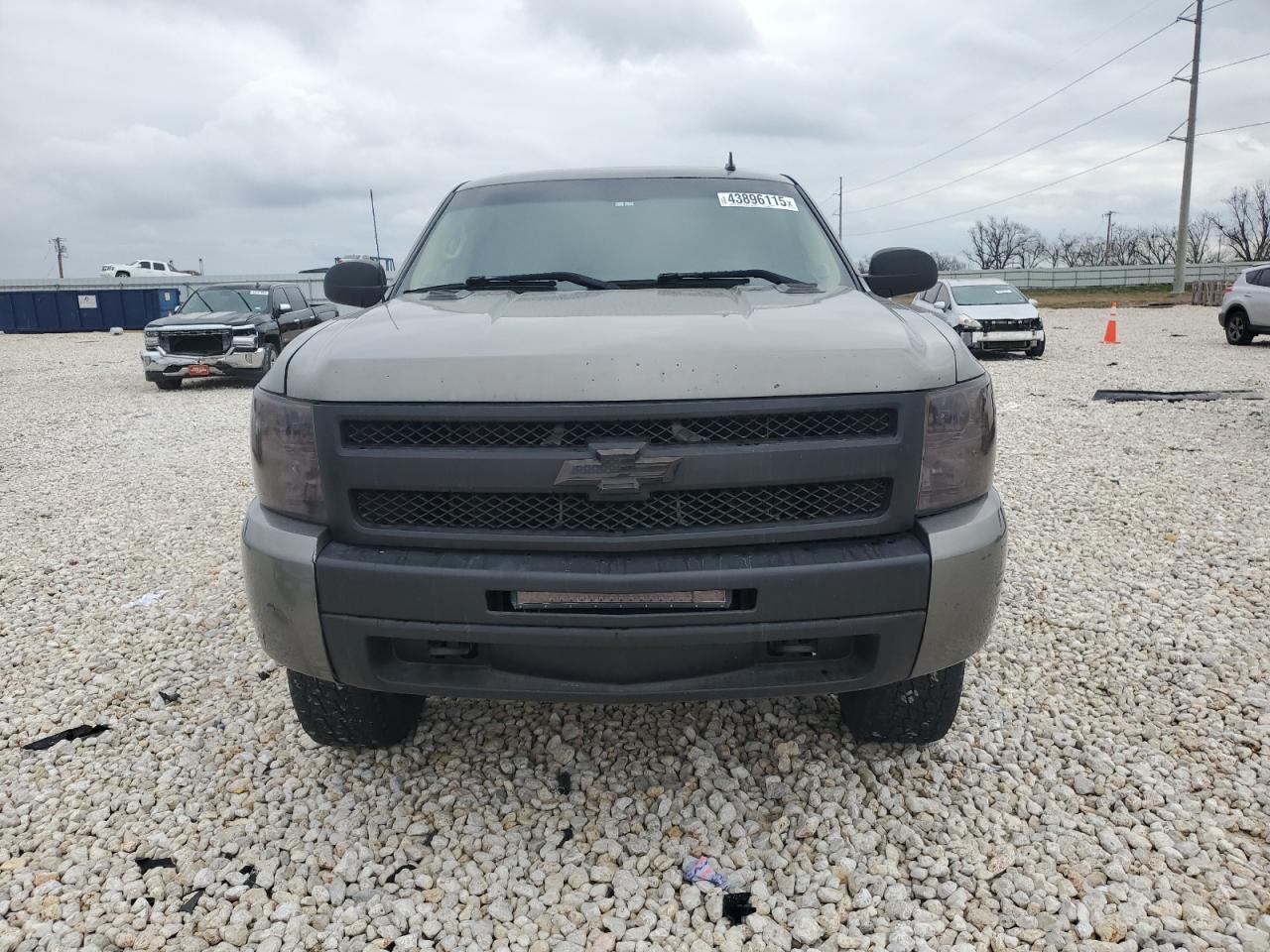2009 Chevrolet Silverado VIN 1GCEK29J59Z260653 Copart auction photo, rear end damage thumbnail 5