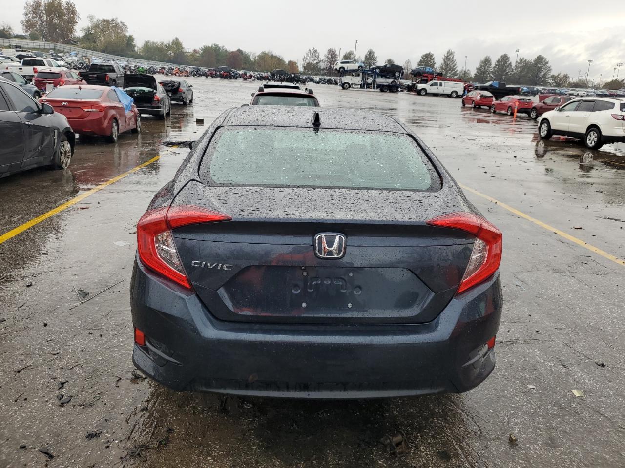 2017 Honda Civic VIN 19XFC2F77HE065660 Copart auction photo, front end damage thumbnail 6