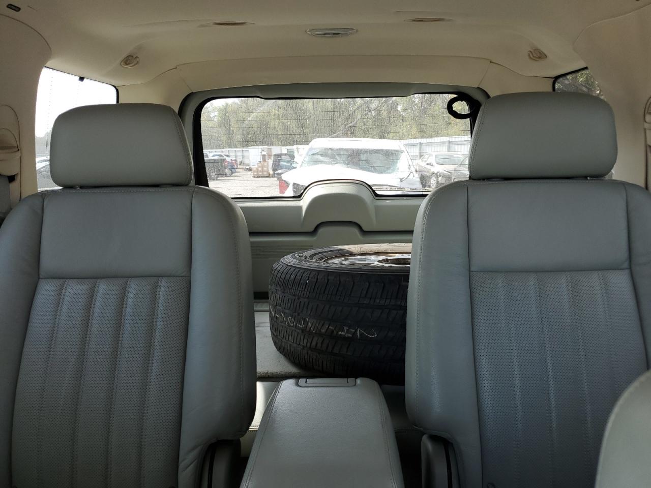 2003 Lincoln Aviator VIN 5LMEU78H53ZJ50174 Copart auction photo, undercarriage damage thumbnail 10