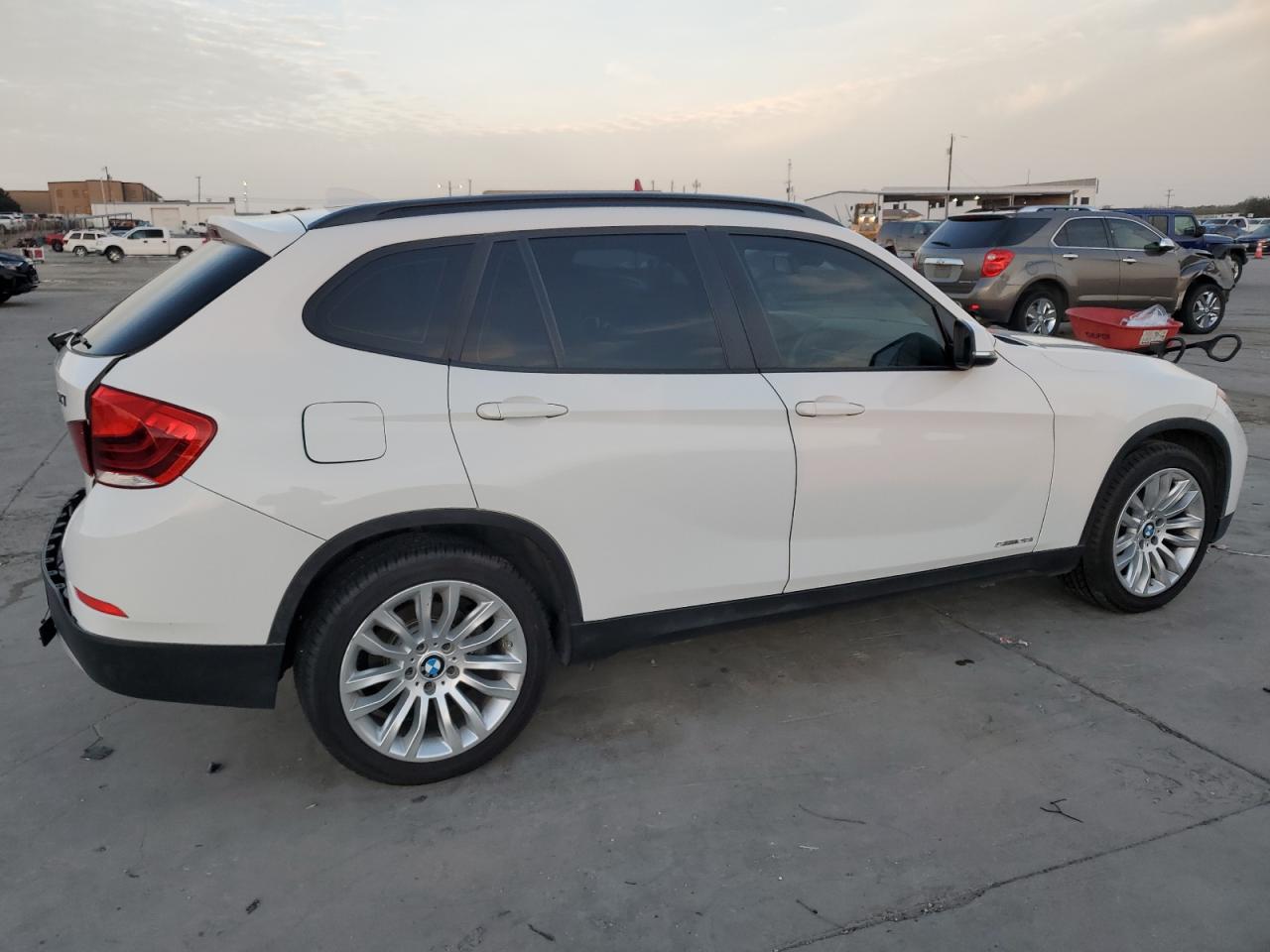 2014 BMW X1 VIN WBAVM1C57EVW52273 Copart auction photo, rear end damage thumbnail 3