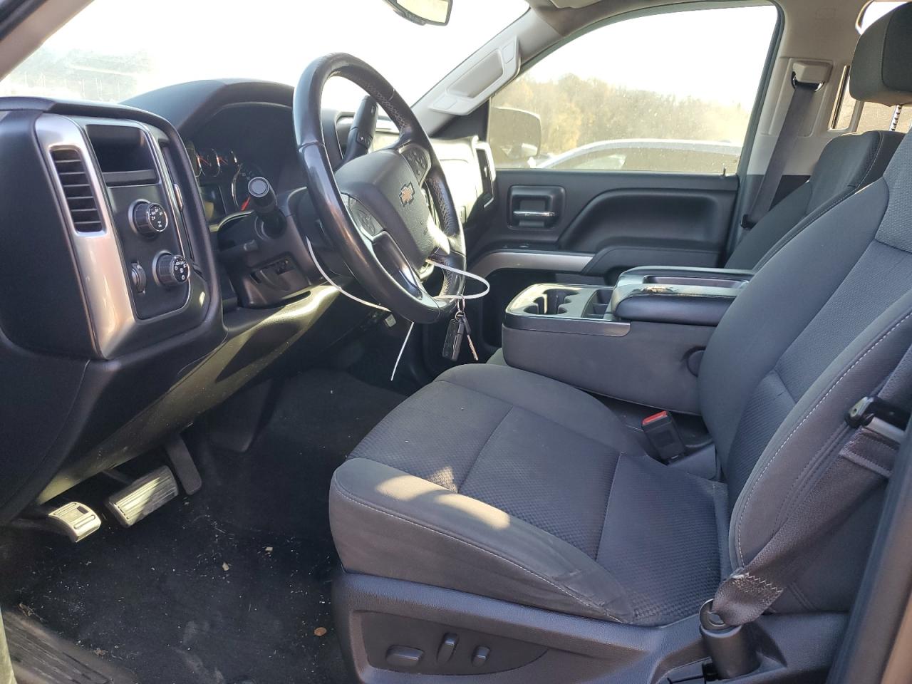 2015 Chevrolet Silverado VIN 3GCUKREC3FG202791 Copart auction photo, front end / minor dent/scratches damage thumbnail 7