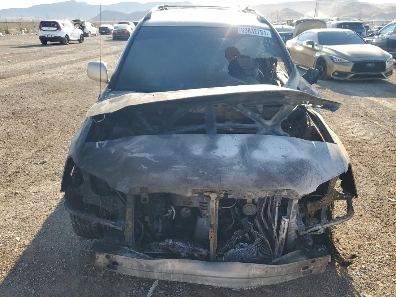 2006 Toyota Highlander VIN JTEDP21A660103556 Copart auction photo, burn damage thumbnail 5