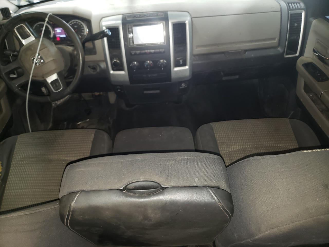 2011 Dodge RAM VIN 3D7UT2CL5BG533265 Copart auction photo, side / minor dent/scratches damage thumbnail 8