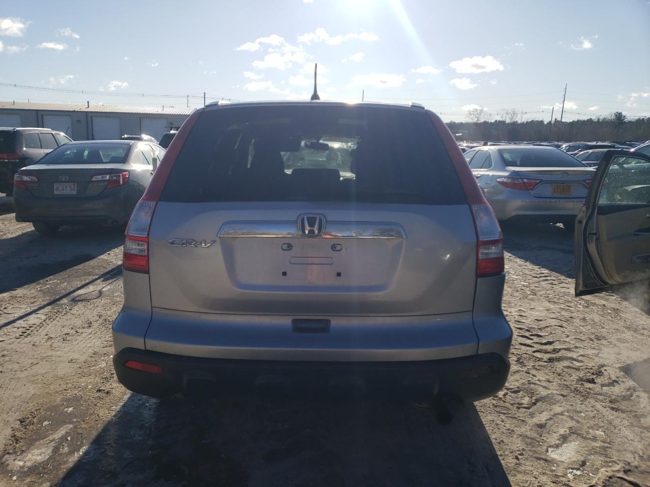 2007 Honda CR-V VIN JHLRE48587C112640 Copart auction photo, front end / minor dent/scratches damage thumbnail 6