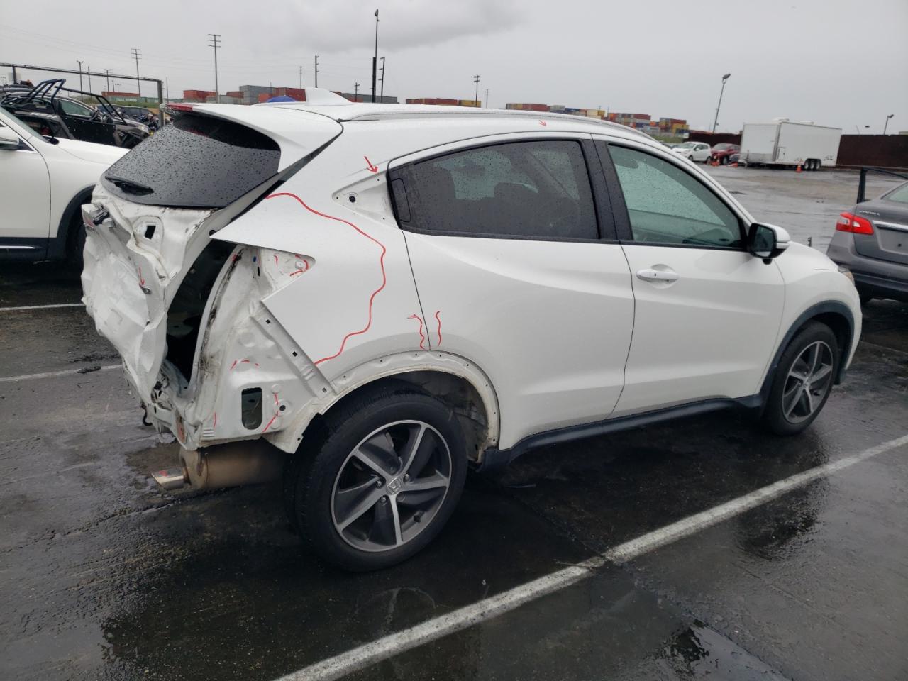 2021 Honda HR-V VIN 3CZRU6H56MM719037 Copart auction photo, rear end / minor dent/scratches damage thumbnail 3