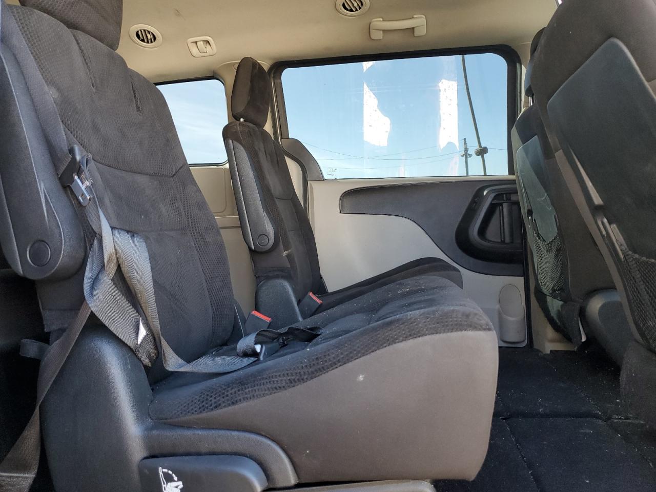 2019 Dodge Caravan VIN 2C4RDGBGXKR794075 Copart auction photo, mechanical damage thumbnail 10