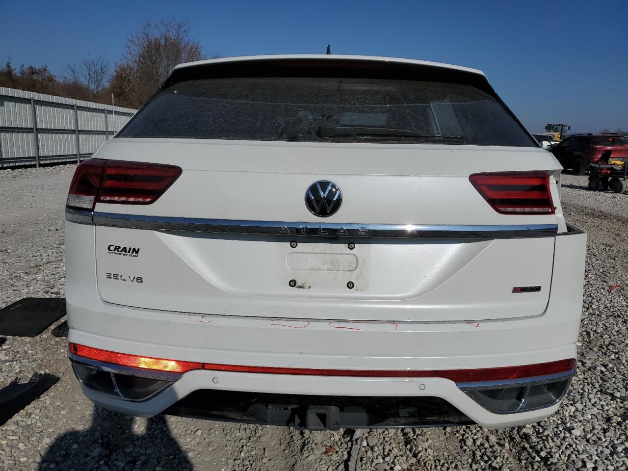 2021 Volkswagen Atlas VIN 1V2FE2CA0MC232578 Copart auction photo, side / rear end damage thumbnail 6